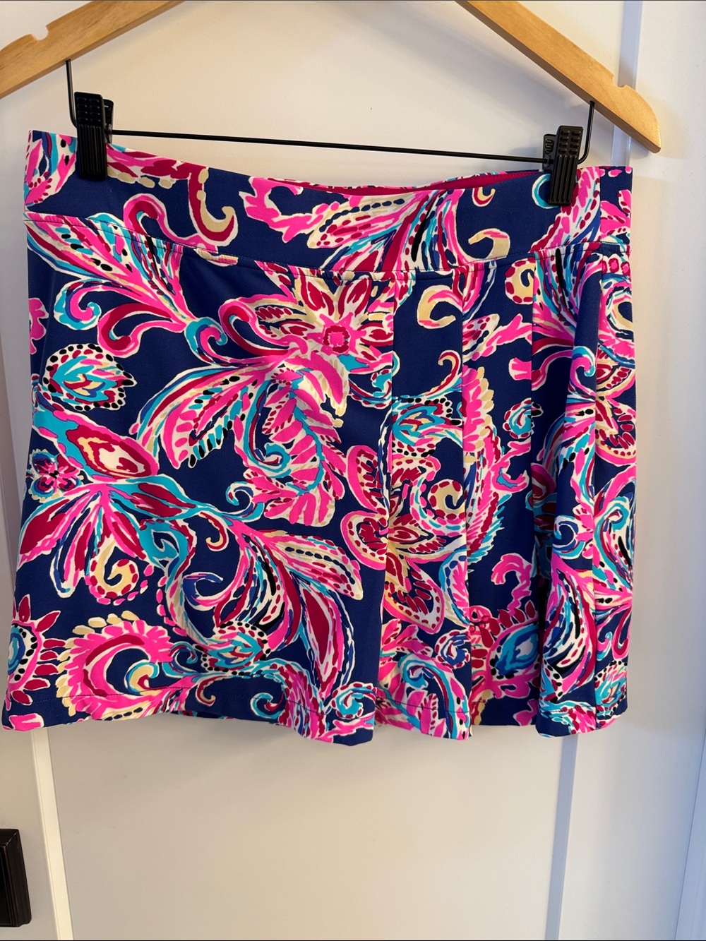 Lilly Pulitzer Luxletic Navy Floral Print Women's Skirt - Pink & Teal